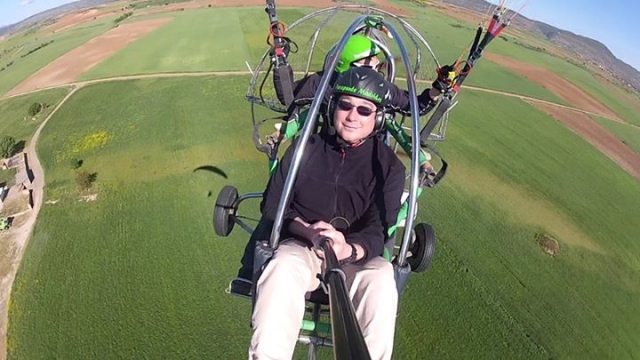 Vuelo en paramotor biplaza